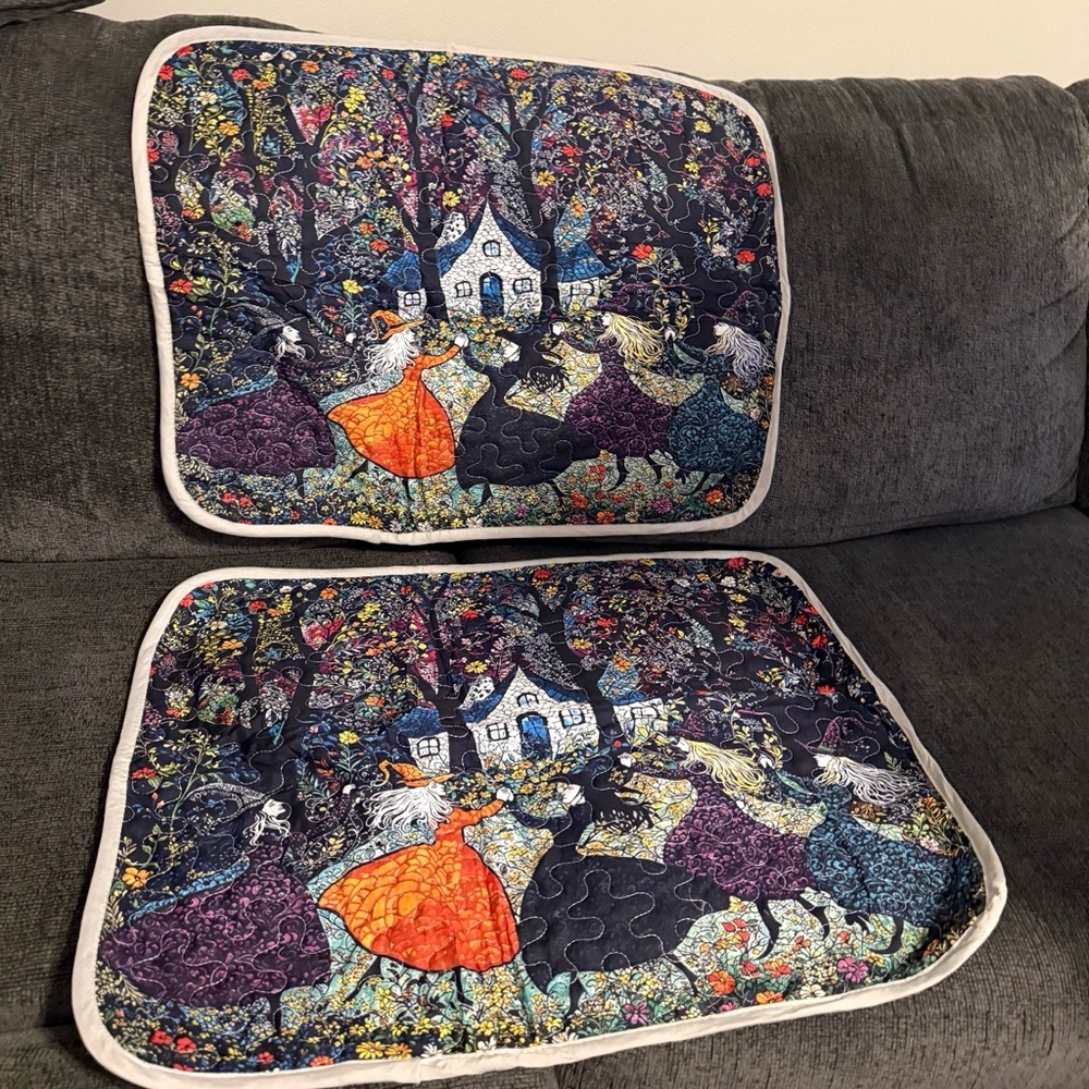 Colorful Witch Dance twin quilt - Picture 5 of 5